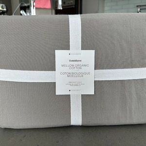 NWT Crate and Barrel KING MELLOW organic cotton duvet